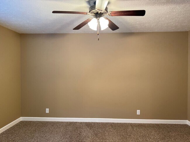 Building Photo - Crosswinds Subdivision! Beautiful 2 Story Rental off Tylertown Rd.