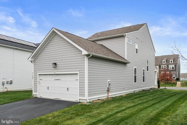 Building Photo - 1814 River Heritage Blvd