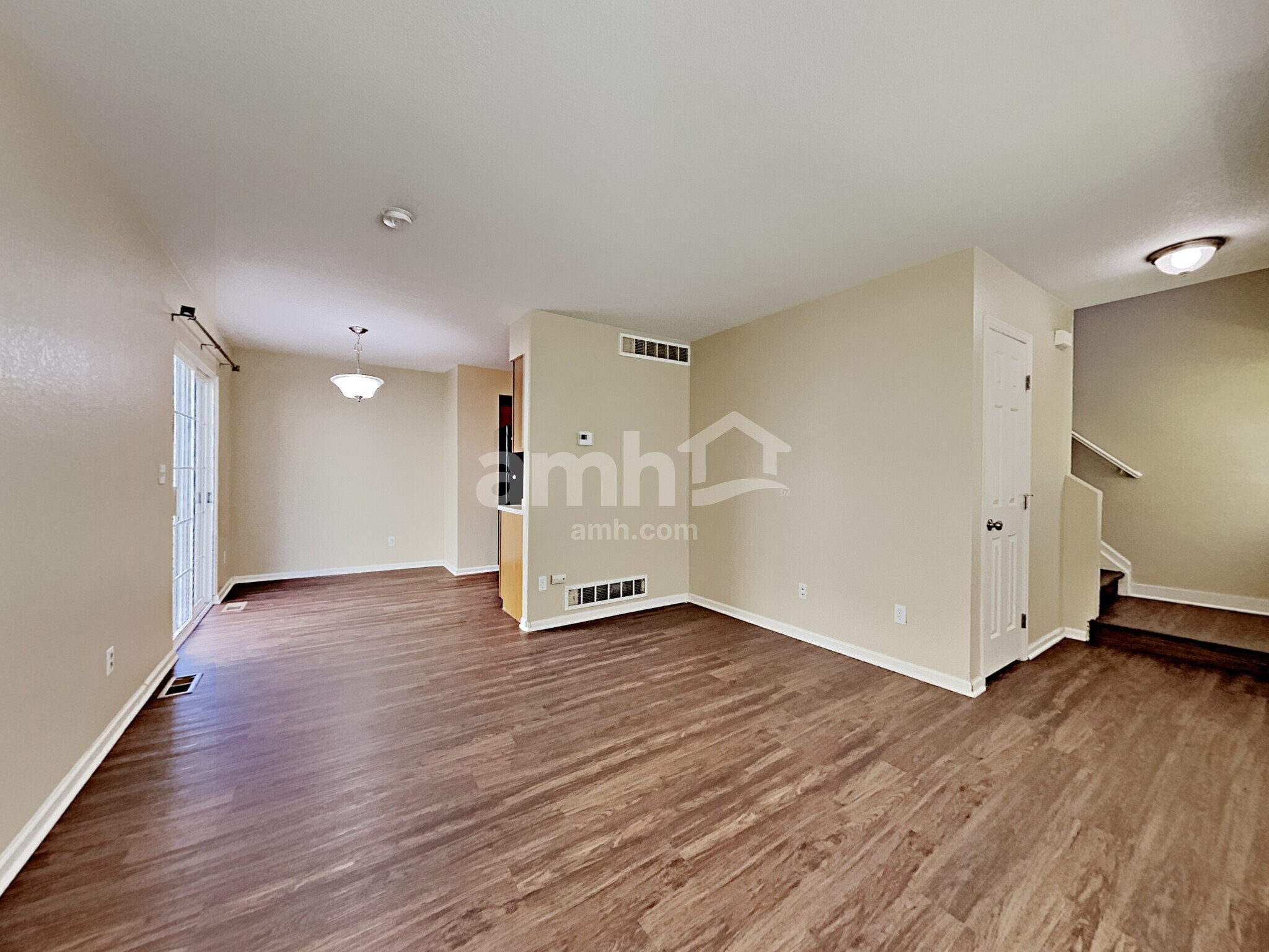 Building Photo - 1640 S Buckley Way