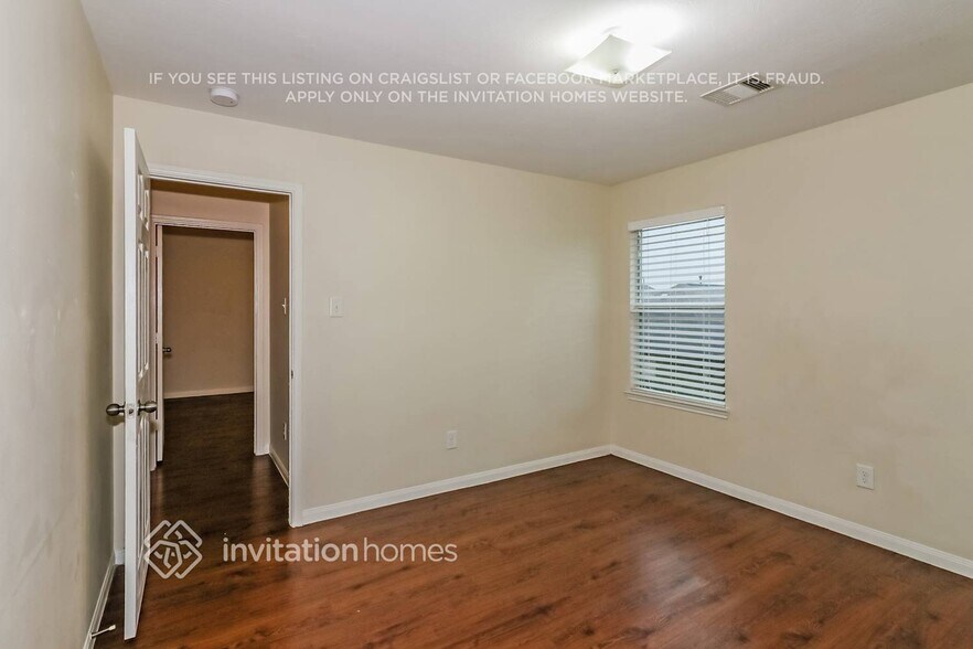 Building Photo - 18802 N Lyford Dr