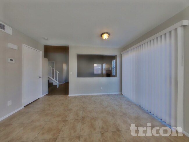 Building Photo - 25172 Omaha Dr