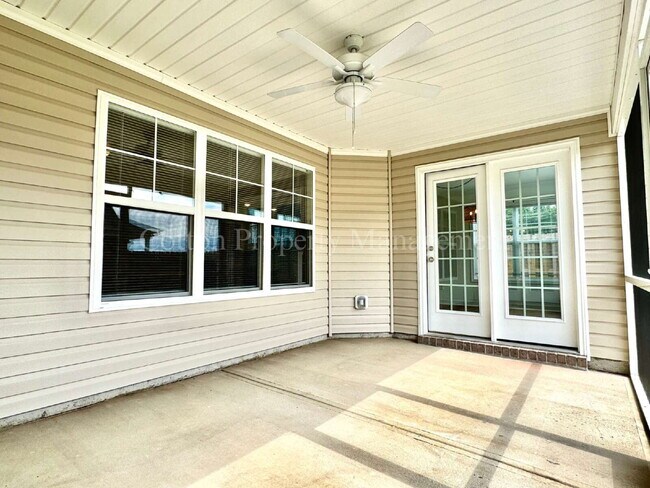 Building Photo - 5283 Vespar Ct