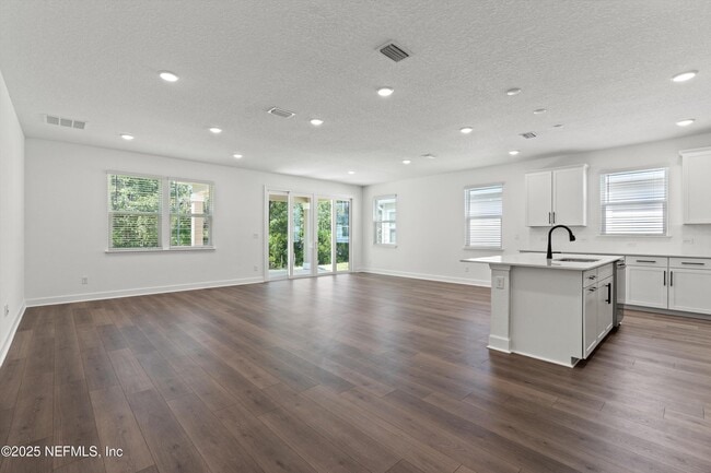 Building Photo - 968 Lightsey Xing Ln