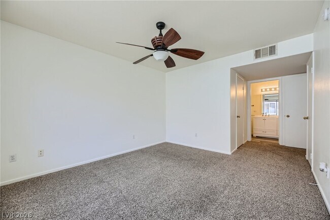 Building Photo - 3103 Key Largo Dr