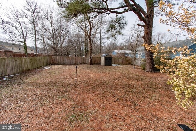 Building Photo - 101 Brooks Ln