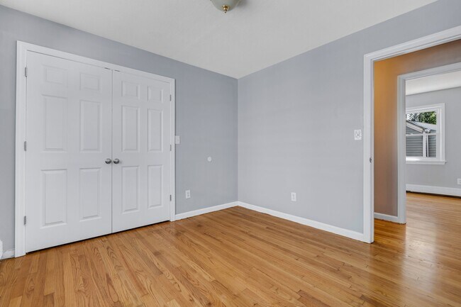Building Photo - 509 Westfield Ave