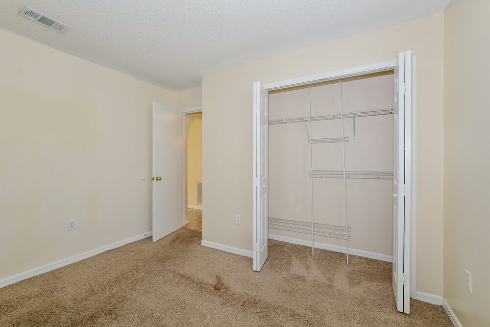 Building Photo - 12641 Parkbury Dr
