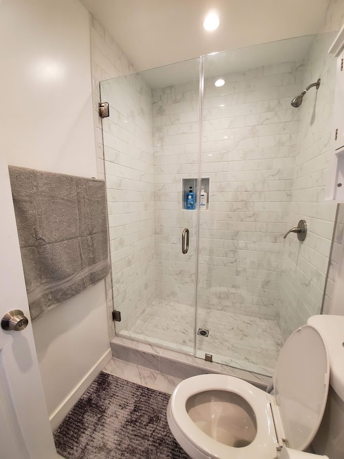 Building Photo - 3332 Cricklewood St