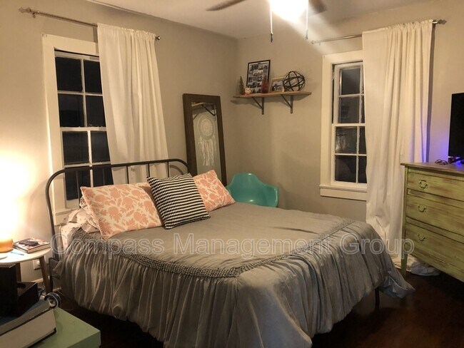 Building Photo - 3608 S Haven Rd