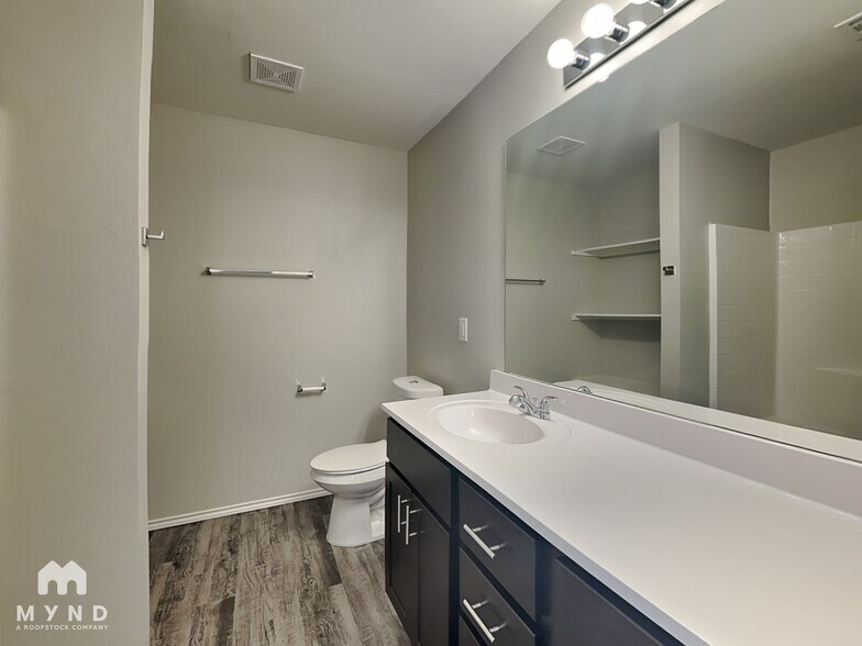 Building Photo - 12121 Jude Way