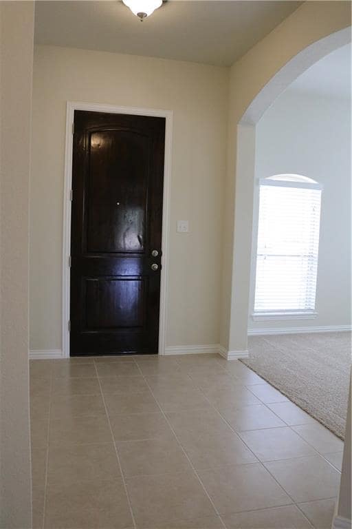 Building Photo - 913 Wolcott Dr