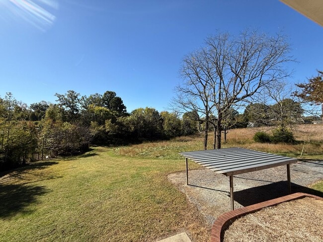 Building Photo - 3241 Harper Rd