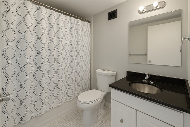 Building Photo - 7510 Hornwood Dr