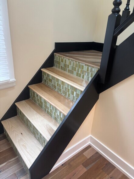 Building Photo - 2188 W 31st St