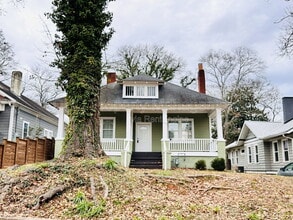 Building Photo - 365 Inman St SW