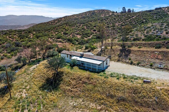 Building Photo - 39975 San Ignacio Rd