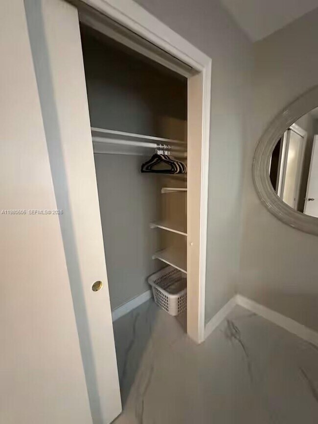 Building Photo - 1120 NE 24th Ave