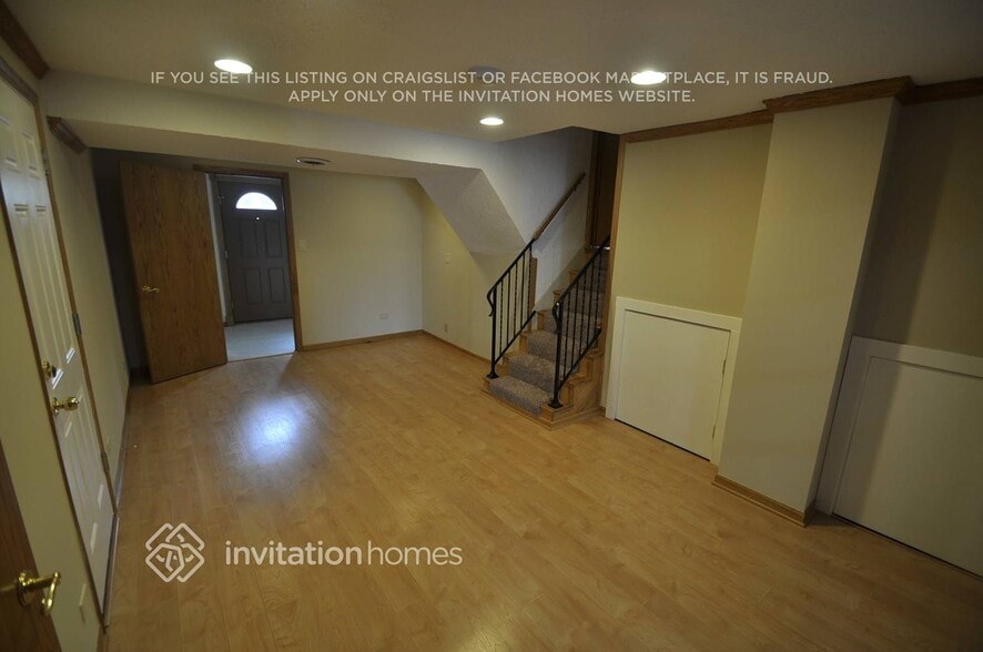 Building Photo - 7442 160th St