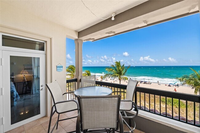 Building Photo - 4444 El Mar Dr