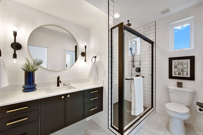 Building Photo - 2bd/1.5ba Seattle Condo