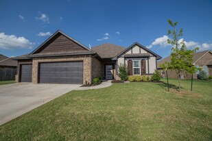 Building Photo - 19120 Meadows Crossing Dr