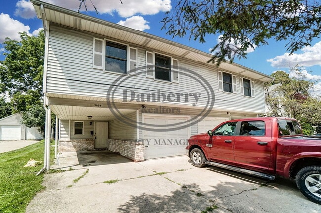 Building Photo - 3164 Kylemore Rd