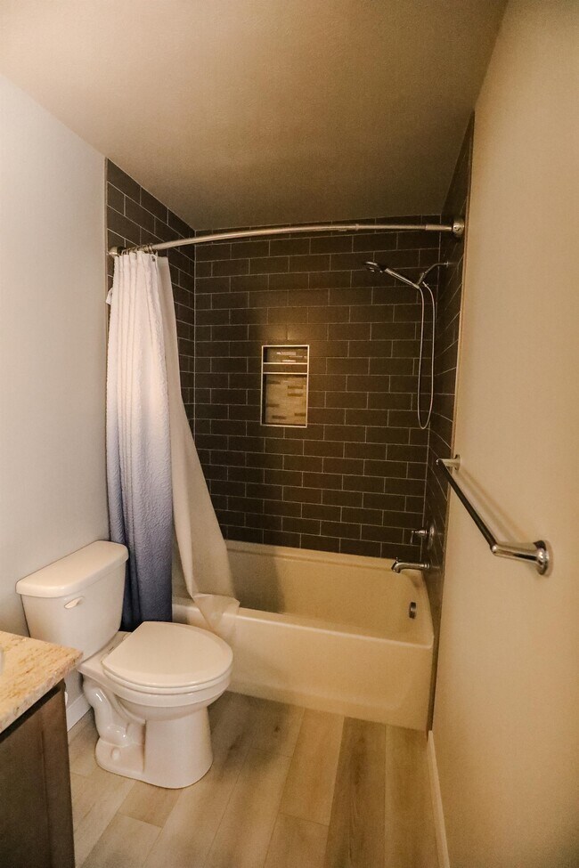 Building Photo - 4024 S University Ct