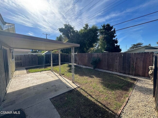 Building Photo - 1567 Sequoia Ave