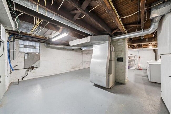 Building Photo - 1405 Morningside Ave