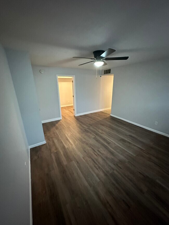 Building Photo - 9218 Erie St