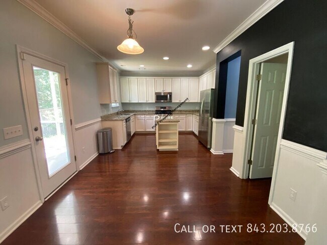 Building Photo - 3611 Franklin Tower Dr