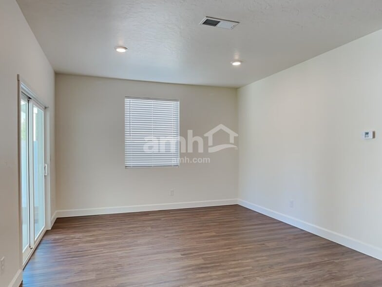 Building Photo - 5054 W White Ash Ct