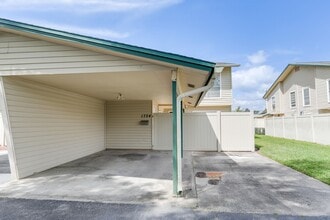 Building Photo - 1724 Townhall Ln