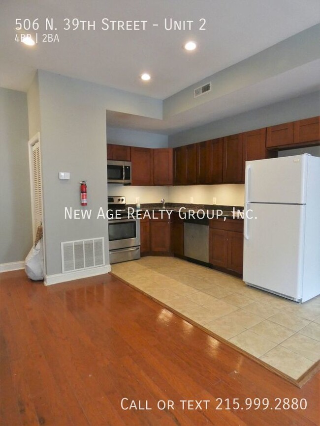 Building Photo - Spacious Apartment in Powelton Village!