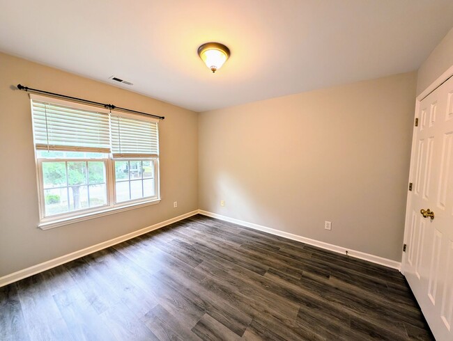 Building Photo - 5804 Neuse Wood Dr