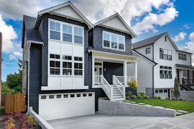 Building Photo - Gorgeous 4 Bed/3.5 Bath with Beautiful Fin...