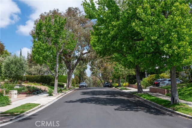 Building Photo - 10357 Bannockburn Dr