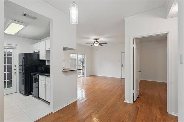 Building Photo - 6208 Oram St