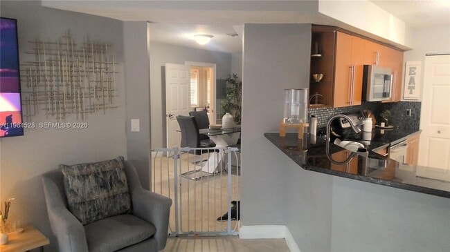 Building Photo - 12614 SW 54th Ct