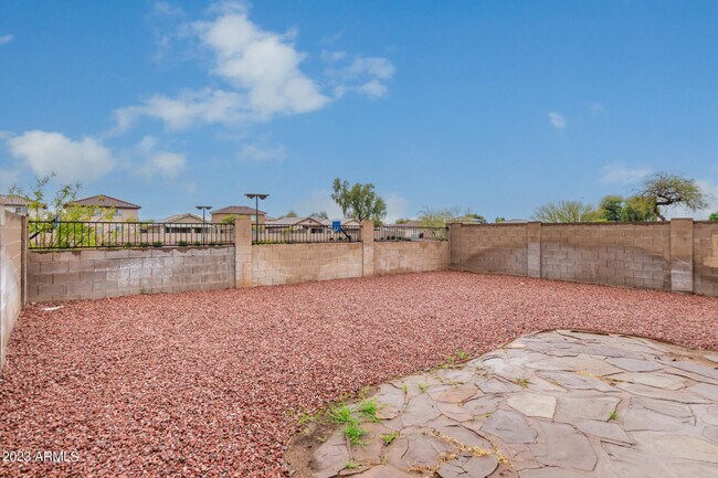 Building Photo - 11211 W Heatherbrae Dr
