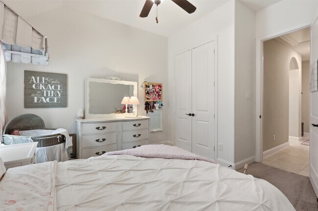Building Photo - 12911 Chatfield Manor Ln