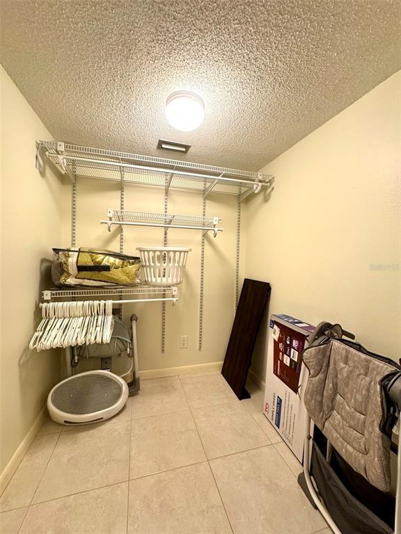 Building Photo - 4409 Longmeadow