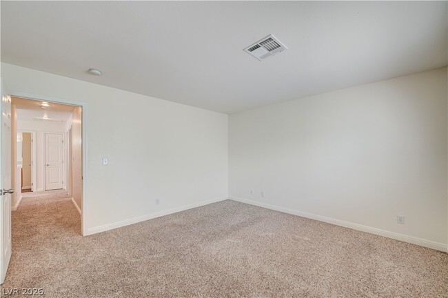 Building Photo - 9934 Star Lake Ave