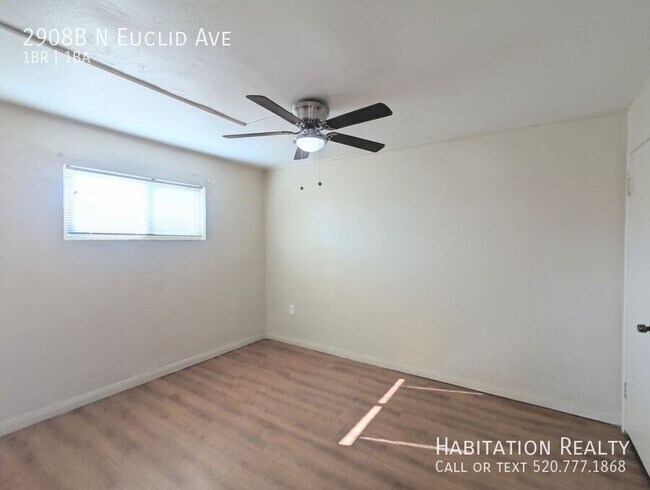 Building Photo - 2908B N Euclid Ave