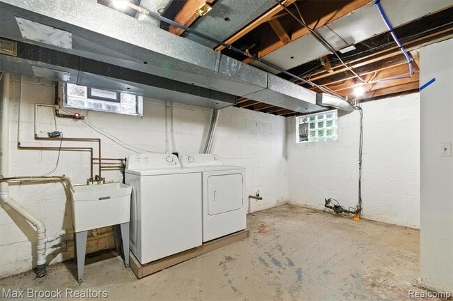 Building Photo - 1829 Stonycroft Ln