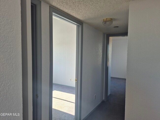 Building Photo - 12143 Noel Espinoza Cir