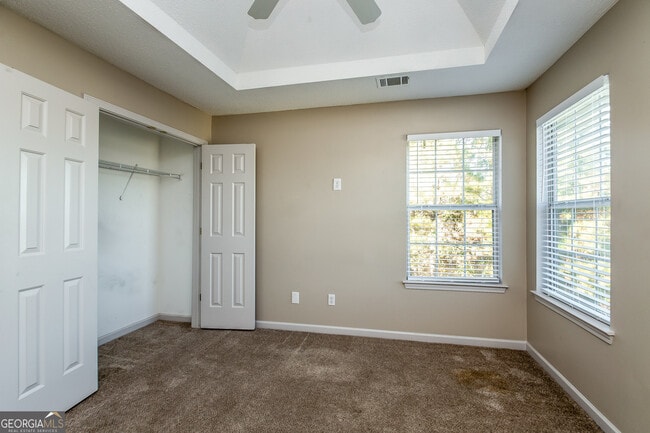 Building Photo - 2010 Boulder Gate Dr