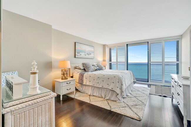 Building Photo - 100 S Beach Rd