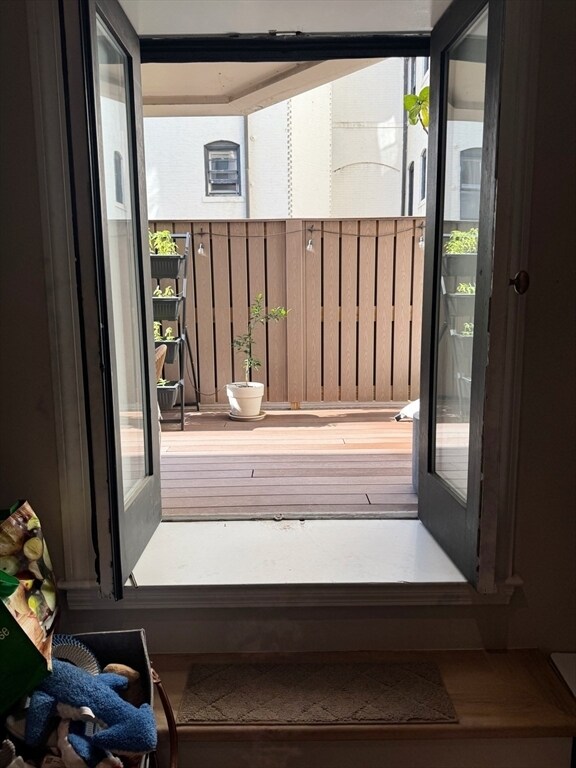 Building Photo - 416 Commonwealth Ave