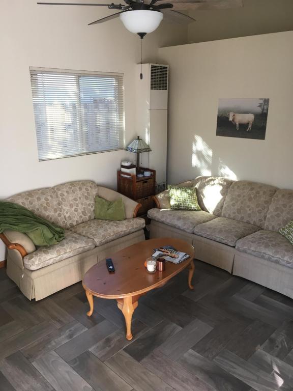 Building Photo - 919 Vine St